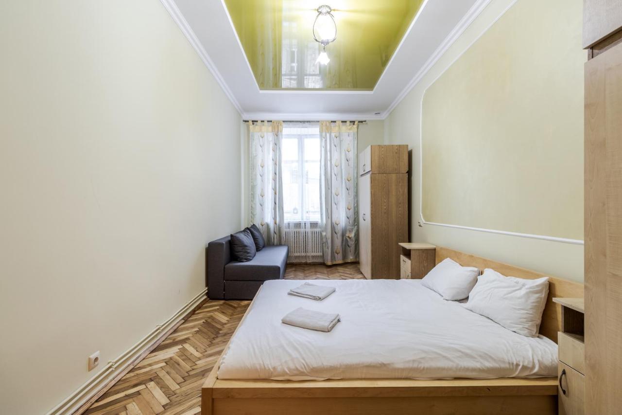 Akademika Hnatyuka Apartment إلفيف المظهر الخارجي الصورة